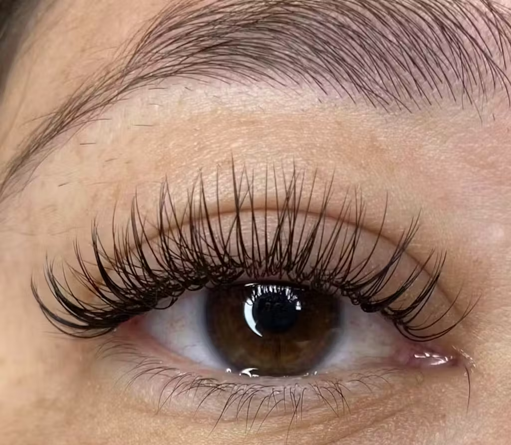 How to Make Your Eyelashes Extensions Last Longer?